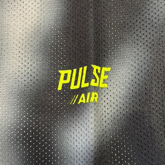 Thor Kids Vented Pulse Jersey- Black and Yellow Size Large NWOT - Picture 2 of 3